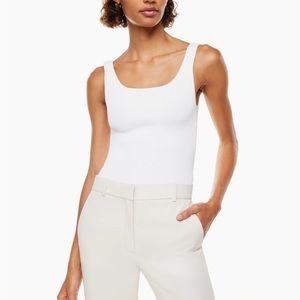 Aritzia - Babaton Sculpt Knit Squareneck Tank in White, XXS
